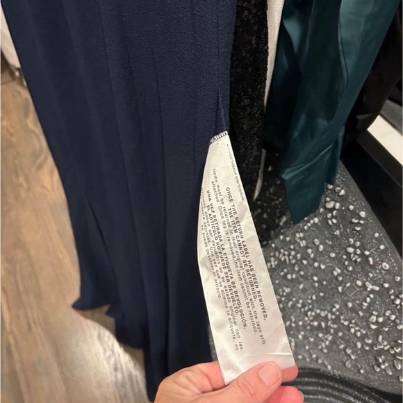 Dress The Population Split Halter Sandra Dress Gown Small - Picture 4 of 4